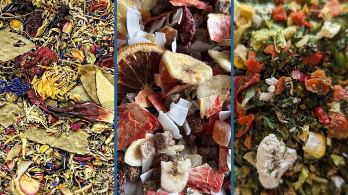 Busy Beaks Box Parrot Food Meal Toppers