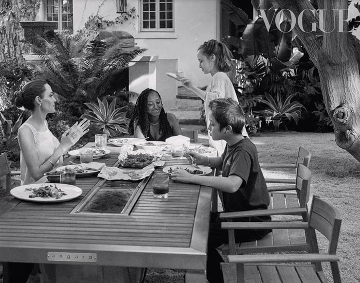Angelina Jolie enjoying her Angara bbq table at home with her children