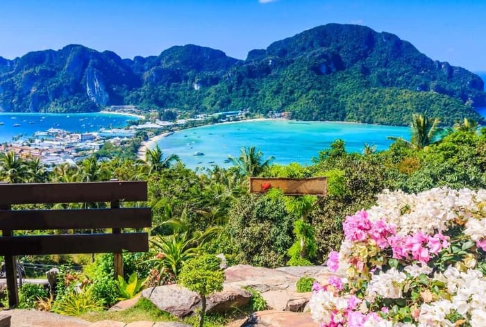 Romantic Beach Wedding