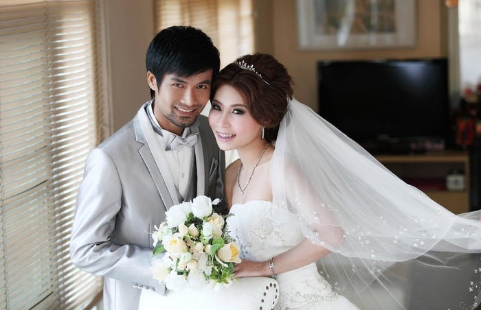 Marrying in Thailand