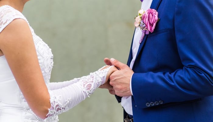 Your wedding planning should follow the budget you’ve set. Be upfront with your wedding planner about your budget range and what you and your partner are realistically able to afford