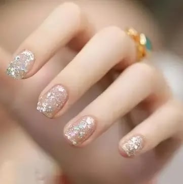 ไอเดียสีเล็บเจ้าสาว