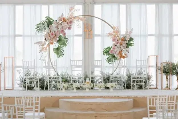  Backdrop โทนขาว- ชมพู