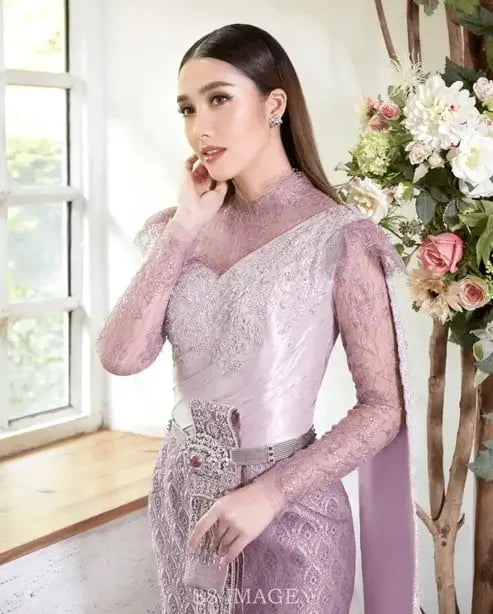 เช่าชุดแต่งงาน และตัดเช่าชุดแต่งงาน แบบไหนดีกว่ากัน ?