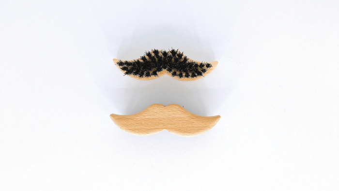 Sustainable Fathers Day Gifts 2025: reusable razors, vegan shaving brush, soy candles, natural soaps, zero waste and eco-friendly.