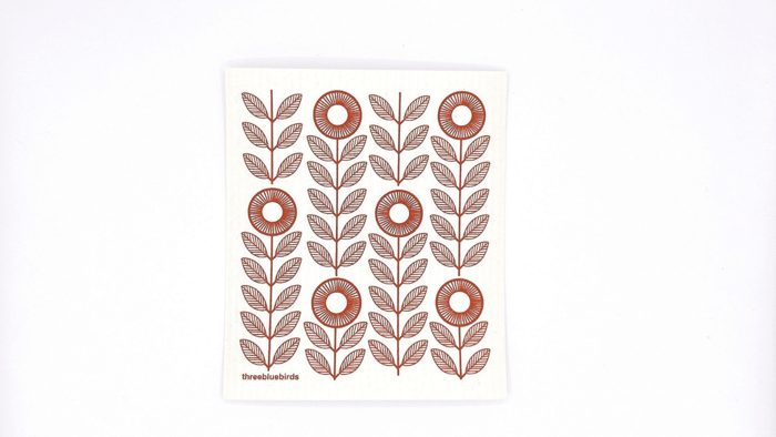Eco-friendly Swedish dishcloth made of cellulose and cotton for sustainable cleaning.
