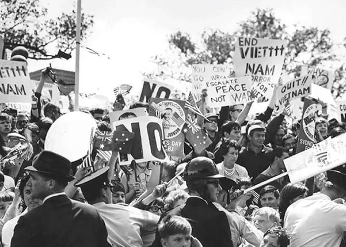1967-4