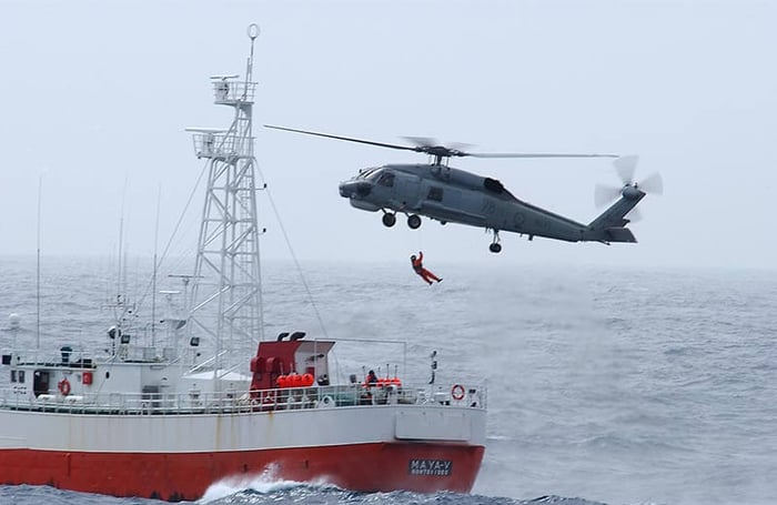 Helicopter boarding