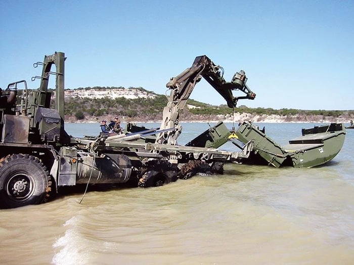IRB bays can also be deployed as an underslung load of a helicopter.