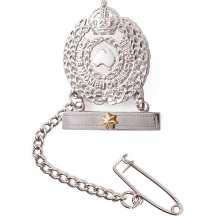 Second World War Female Relatives Badge In Box