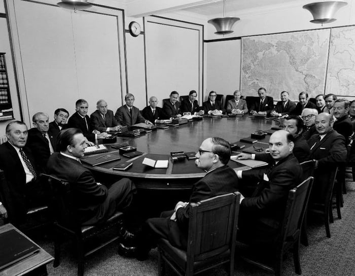 pm-mcmahon-in-office-mcmahon-new-ministers-11209964_1-1