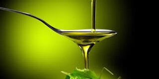 How to Consume Olive Oil Daily