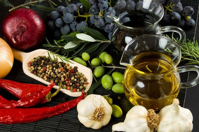 homemade vinaigrette preparation - is balsamic vinaigrette fattening