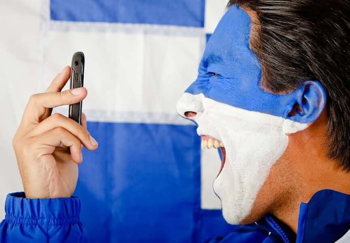 Make Choosing The Right VoIP Phone Easy