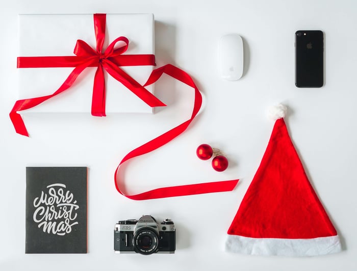 Holiday Gift Tech Guide 2020: 8 Best Gifts for Tech Lovers