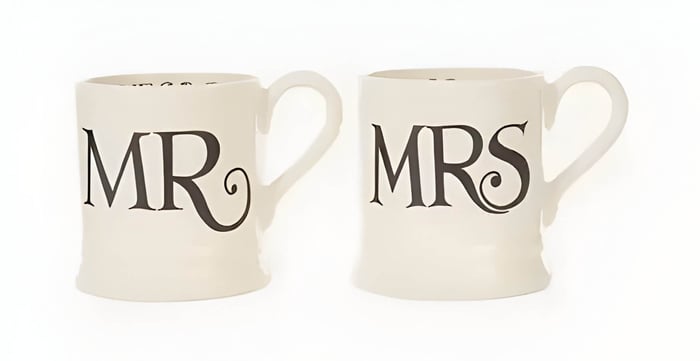2 cream mugs with Mr & Mrs on.