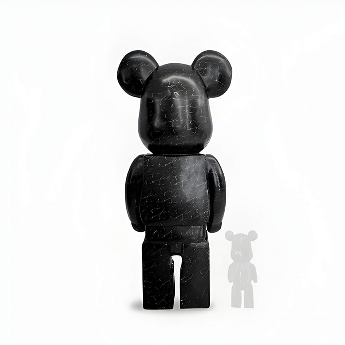 a black giant bear sculpture