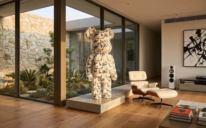 Premium bear sculpture by Giant Sculptures — find the perfect bear for your chosen name