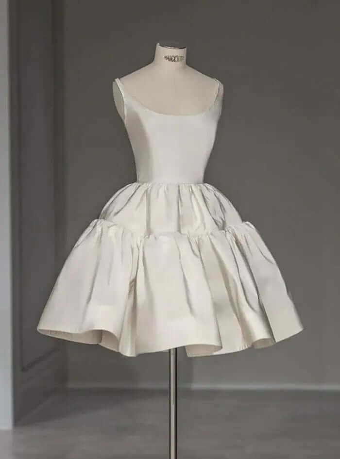 mannequin modeling techniques