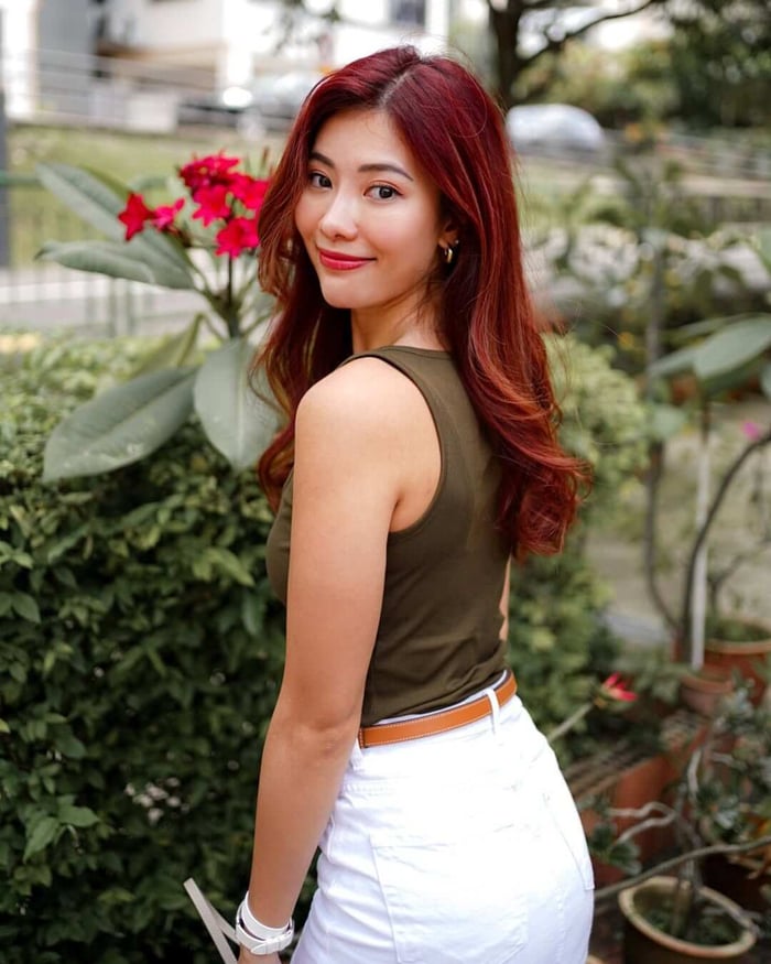 There's an undeniable air of mystery and allure that surrounds those with red hair, making them appear both confident and effortlessly elegant.
