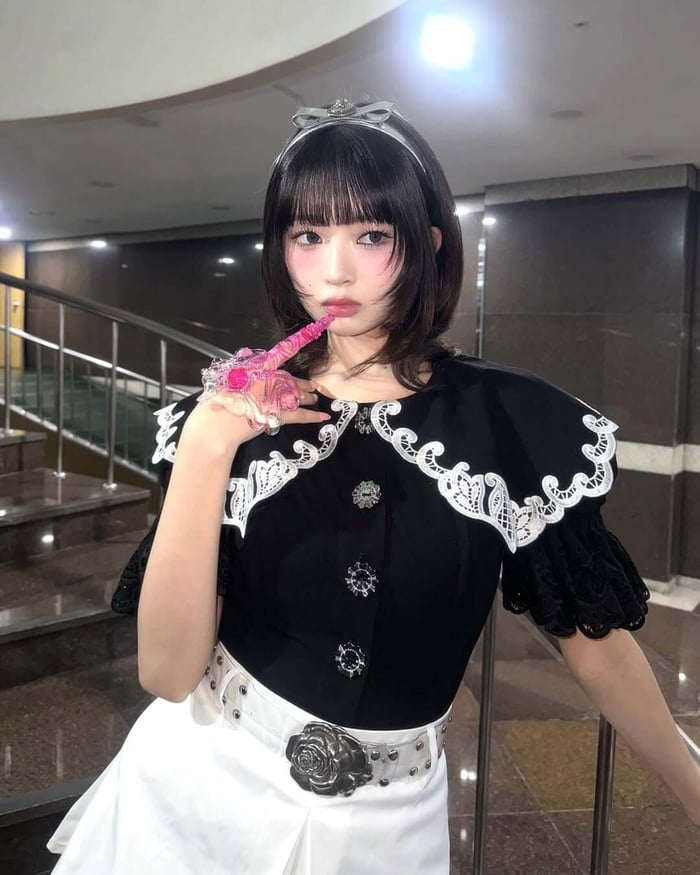 Japan's Hairstyle Trends #3: The Timeless Feather Cut