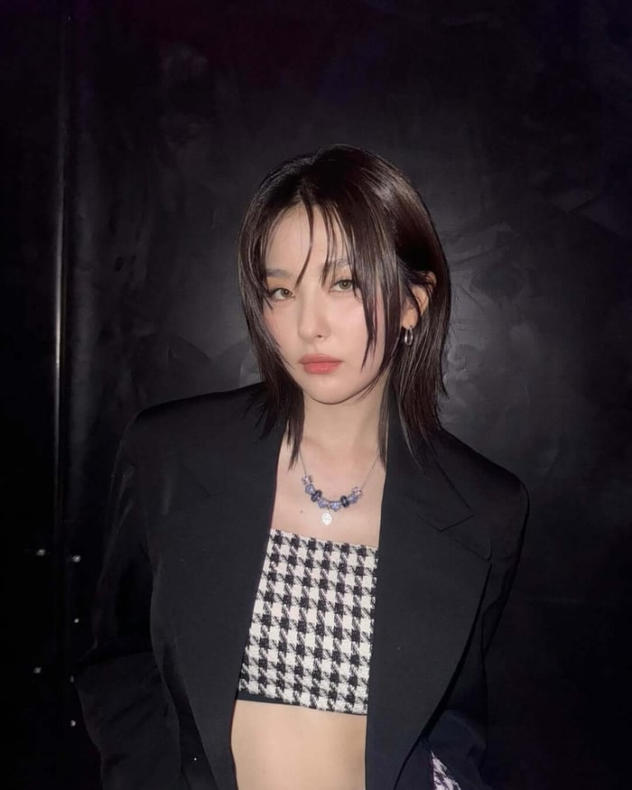 Japanese Hairstyle Trends #1: The Layered Clavicut