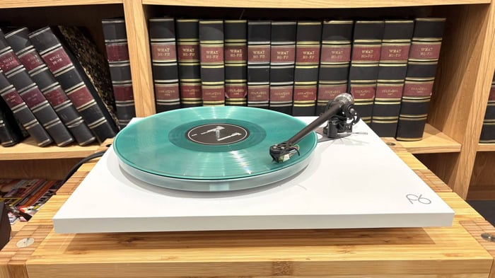 Rega Planar 6 Nd7 turntable