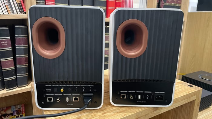 KEF LS50 Wireless II rear panel with connections on both speakers