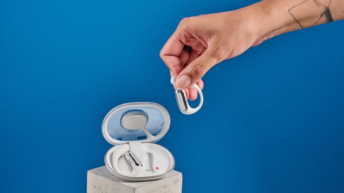 AceFast AceFit Pro with glowing case and earbuds