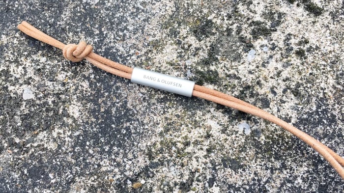 Bang & Olufsen Beosound A1 2nd Gen design with leather strap