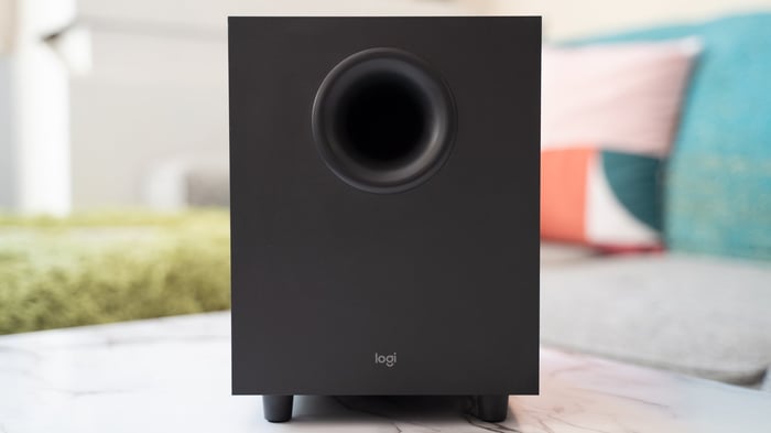 Compact satellites and subwoofer Logitech Z407