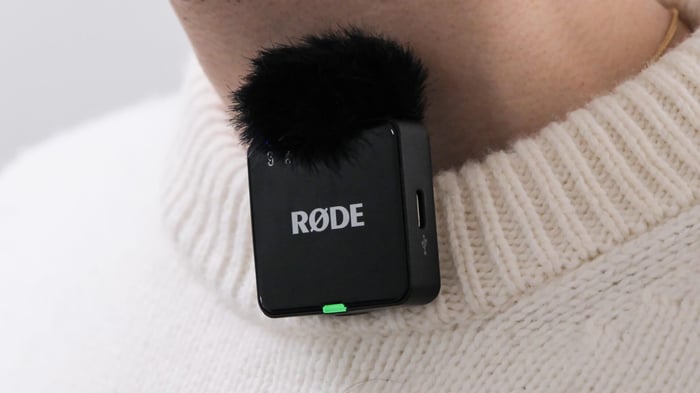 RØDE Wireless Go Gen 3 mic clipped to collar