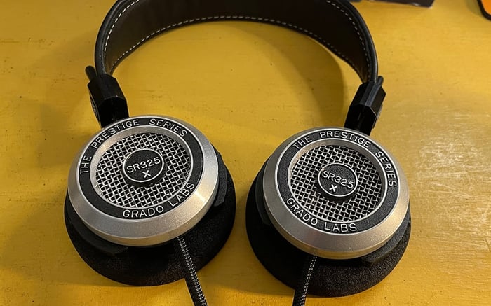 Grado SR325x sound detail