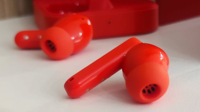 Testing sound quality of CMF Buds Pro 2 earbuds