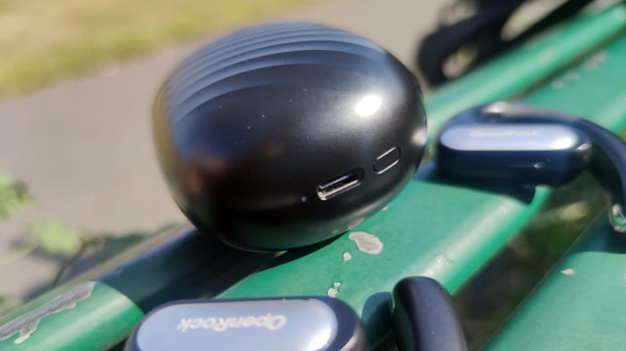 USB-C charging port on the case keeps your earbuds powered up.