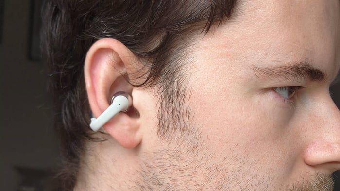 OpenDots One clip firmly into place, delivering impressive sound.
