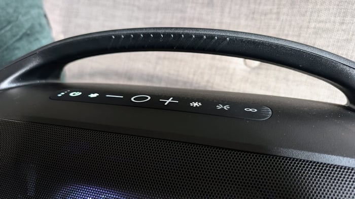 Tribit Stormbox Blast 2 speaker front