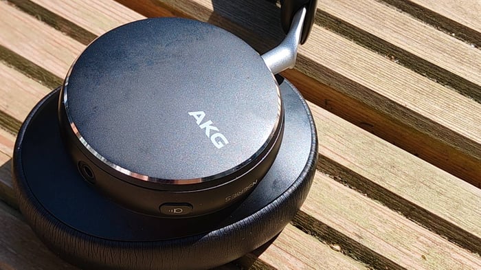 AKG N9 Hybrid overview
