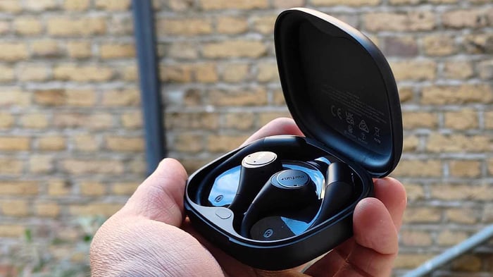 Priced around $80, the OpenJump offer fair value.