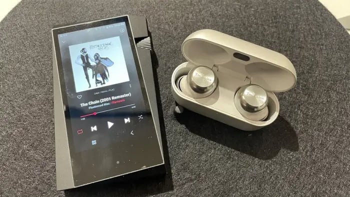 Technics EAH-AZ100