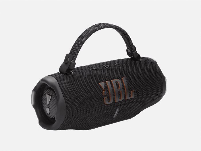 JBL Charge 6