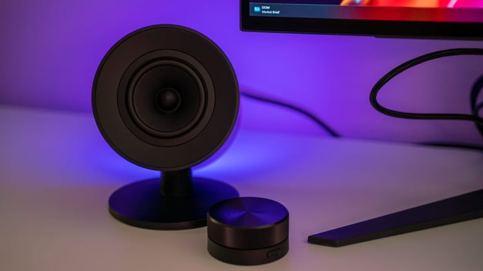 Razer Nommo V2 Pro performance and design