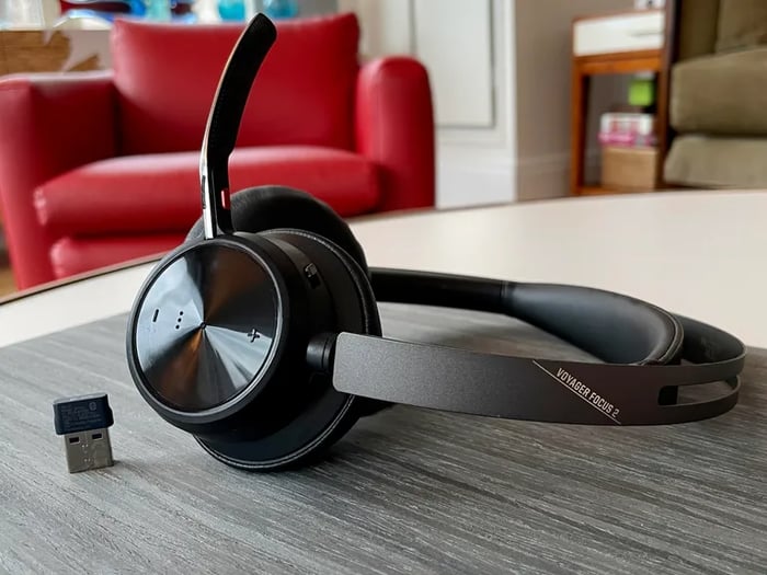 Widely praised for noise cancellation and versatile connectivity