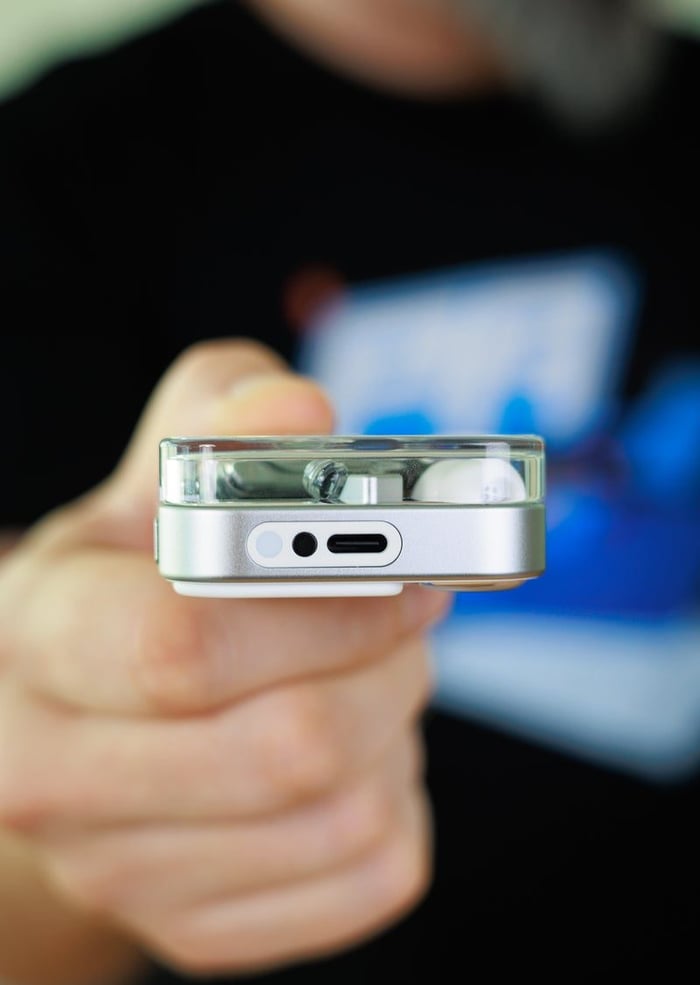 Super Mic activation button on the aluminum case