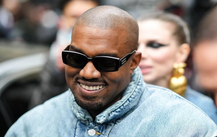 Ye performing – a figure both iconic and controversial.
