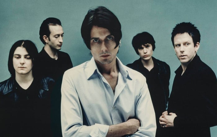 Suede captured in their prime, 1996.