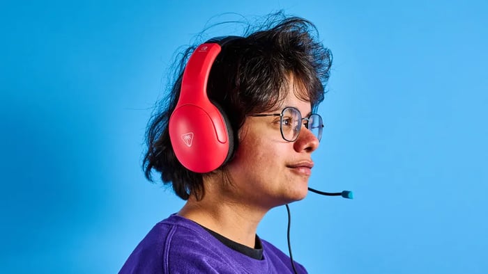 Lightweight design of the Turtle Beach Airlite Fit