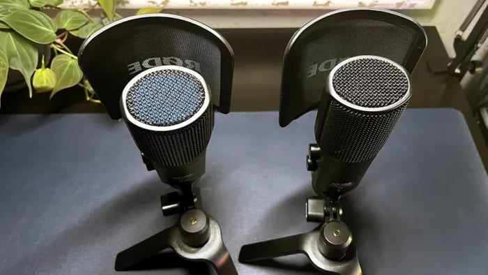 Side view of Rode NT-USB+ microphone