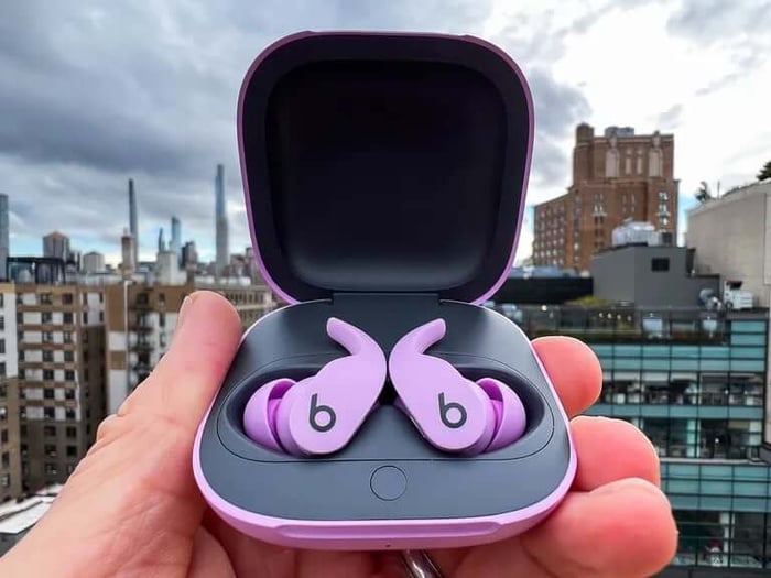 Beats Fit Pro-2
