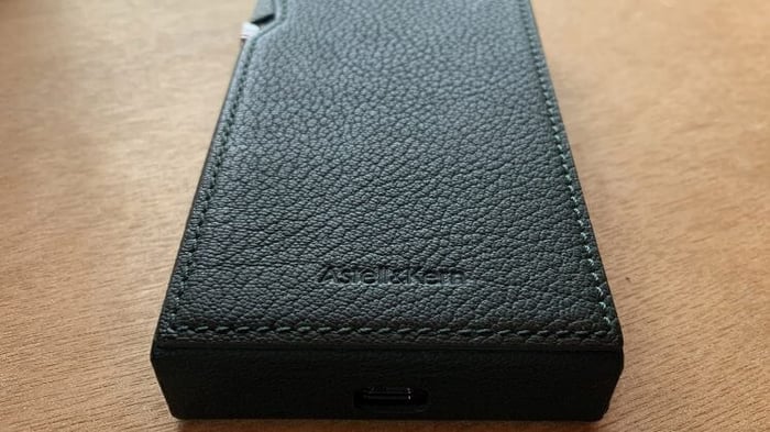 Detail shot of A&ultima SP3000